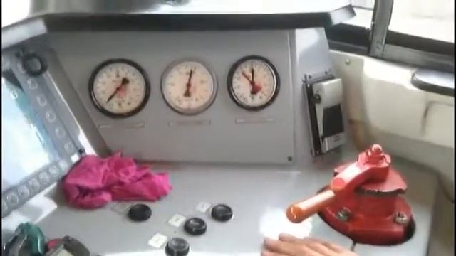 Движение поезда с неисправным краном машиниста смотреть онлайн