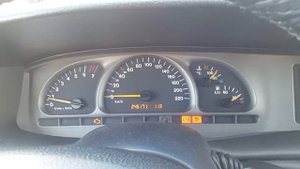 Opel vectra B 1.8 16v voyant moteur Opel vectra B 1.8 16v Motorleuchte