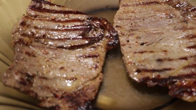 Готовим вкусные Стейки на Грили BOSH смотреть онлайн