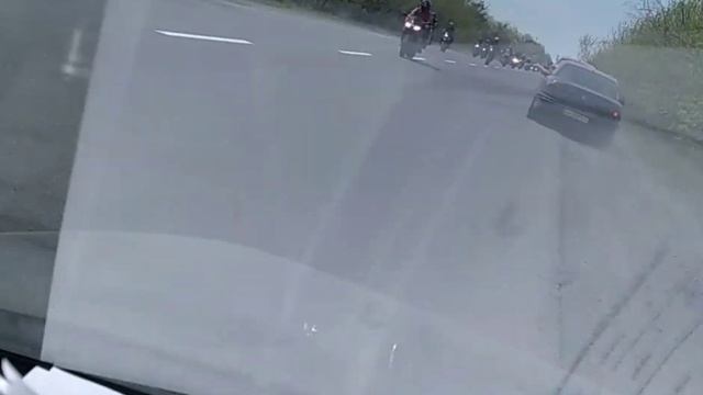 Байкеры едут на Саур-могилу . Донбасс .День Победы . 9 мая 21 года . Торез, Шахтёрск . смотреть онлайн