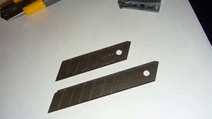 как заменить лезвие на строительно ноже