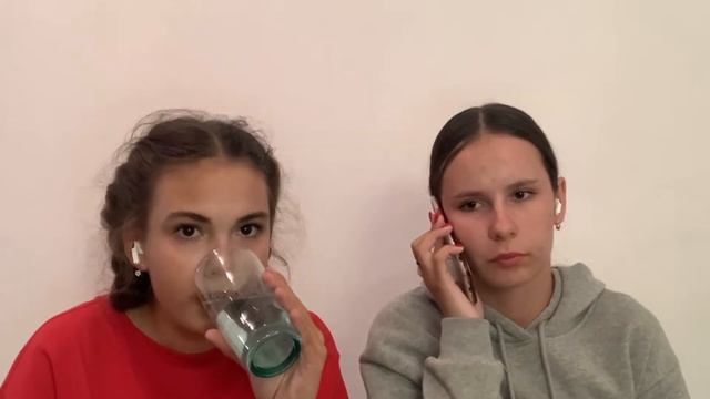 НЕАДЕКВАТНЫЕ ДЕВОЧКИ СМОТРЯТ  МОНСТРОВ СНЯТЫХ НА КАМЕРУ!!! смотреть онлайн