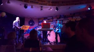 Валерий Леонтьев-светофор зеленый. кавер "Виниловый Соус"