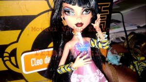 Monster High под Who's That Chick