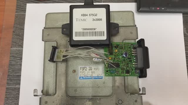Мазда 626 (Mazda 626) Tango Key Programmer (Танго) изготовление чипа Temic 12 (Id12) для ключа