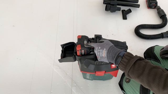 Аккумуляторный пылесос Metabo AS 18 L PC Compact - основные моменты! смотреть онлайн