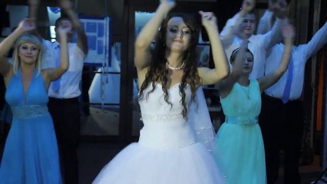 Подарок от невесты жениху смотреть онлайн