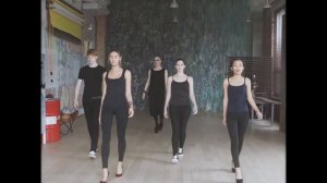3 главных правила идеальной походки модели от DC Modeling School