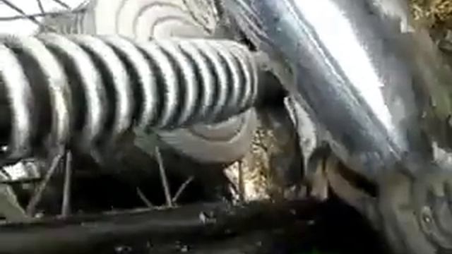 Звук выхлопа мотоцикла ИЖ Планета 4 смотреть онлайн