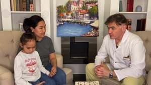 Перелом носа у ребенка. Результат падения с турника. Профессор Орлов Андрей