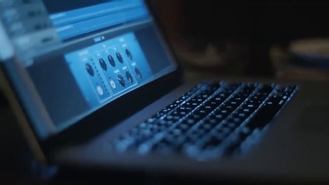 Ed Sheeran. Beats by Dre Solo 2 смотреть онлайн