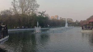 Запуск фонтанов на городских прудах 1 мая 19:00 г. Хабаровск.mp4