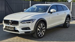 Volvo V90 Cross Country 2021! B4 AWD 2.0 дизель 197 hp! Harman/Kardon, Камеры 360, Webasto, панорама