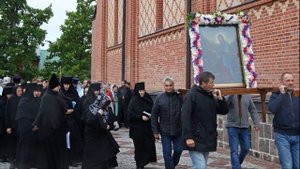 Мира Заступница - Хор Пюхтицкого Свято-Успенского женского монастыря