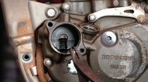 Honda CRF 450 Oil Change | 2005 Honda CRF450-R | Partzilla.com
