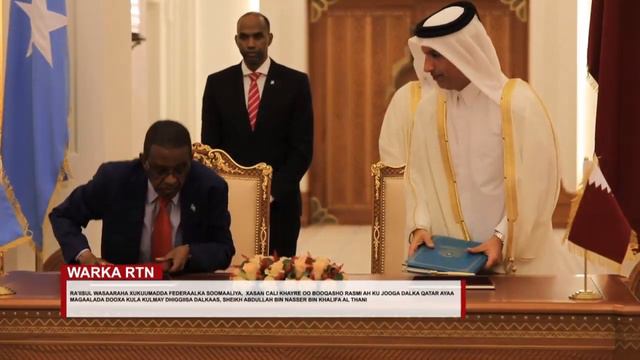 RW Kheyre ayaa la kulmay dhigiisa Qadar Heshiisyana wada saxiixday смотреть онлайн