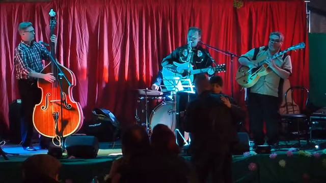 All Night Long.Hal Peters and his Trio. смотреть онлайн