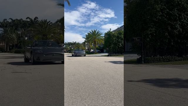 2007 Jaguar XKR Convertible смотреть онлайн