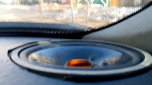 ауди80б4 передние динамики под усилком