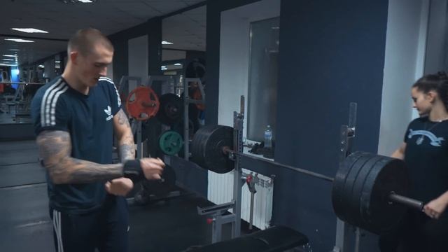 Качаем @RinousAsher  Сколько пожмет игровой стример с Димончиком?
