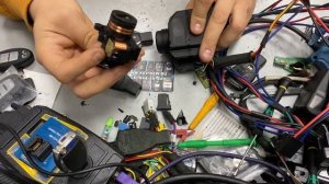 Отремонтировали замок зажигания Mercedes W210 ключ не поворачивается выскакивает ключ