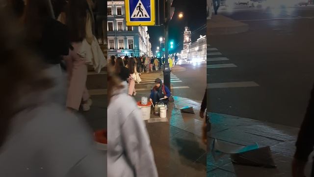 Уличный музыкант