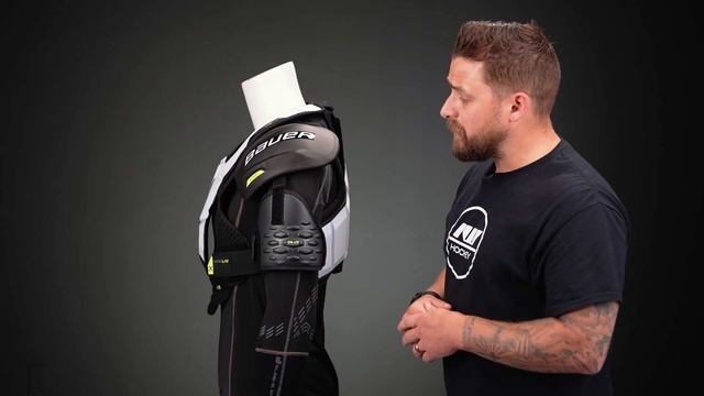 Bauer Vapor Hyperlite Shoulder Pad Review смотреть онлайн