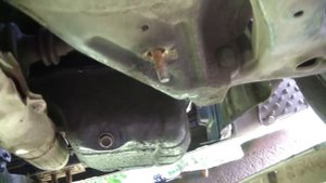 Митсубиши Каризма - Снятие и Установка Поддона(картера) двигателя. Посадка на новый герметик