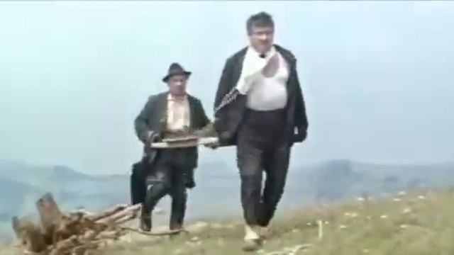 Поиск с МД в деревне, черные копатели 1968 год!!! :)