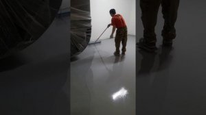 Нанесение эпоксидного наливного пола Компаунд Гамма Индустриальные Краски