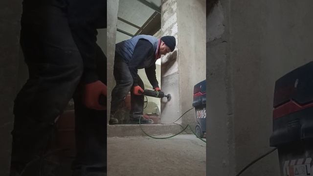 Eibenstock EHD 1500. Алмазная дрель для сухого сверления смотреть онлайн