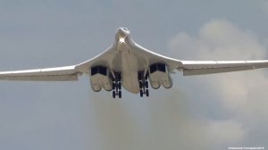 ТУ-22М3 ТУ-95МС ТУ-160 ВЗЛЕТАЮТ.