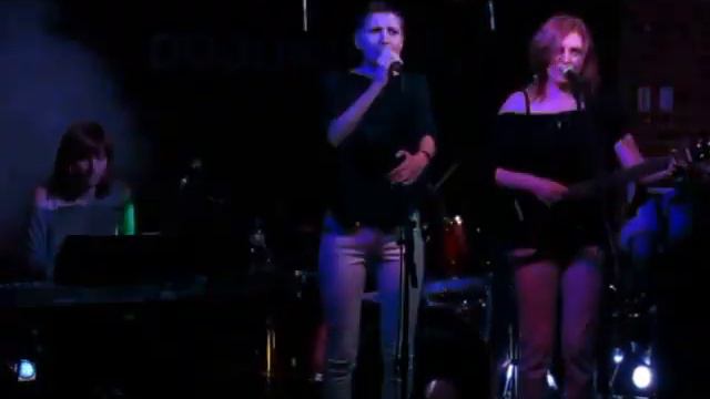 Ключевое слово "Когда вы смотрите на меня" смотреть онлайн