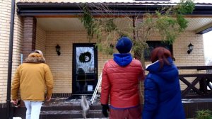 НОВОГОДНИЙ ДЕКОР КРЫЛЬЦА | УЛИЧНЫЕ УКРАШЕНИЯ ИЗ ХВОЙНЫХ ВЕТОК