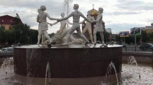 Фонтан на Привокзальной площади Ж/Д-вокзала "Волгоград-1", Центральный район, 19.09.2020, исходник
