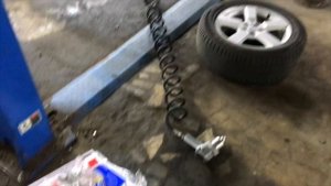Замена ступичного подшипника Митсубиси Аутлендер.