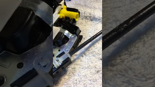 2011 Kia Sorento inoperable outside door handle смотреть онлайн