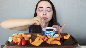 ПРОРВАЛО ТРУБУ / МОРОЖЕНОЕ С ФРУКТАМИ / MUKBANG asmr  Ayka Emilly