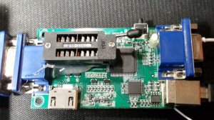 Как проверить монитор программатором RT809F