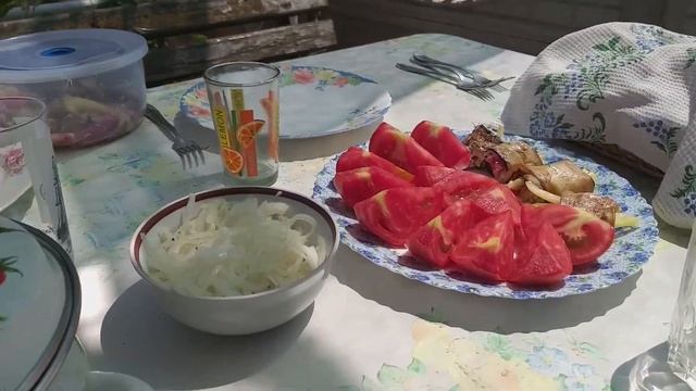 попугай корелла на гриле // вкусно жрать смотреть онлайн