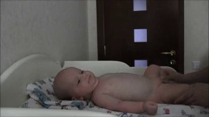 Укрепляющий массаж грудничка. Часть 1 - Массаж ножек.