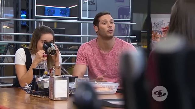 Tu Voz Estéreo: Dos son más que uno | Caracol Televisión смотреть онлайн