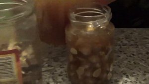 Мед с орехами: как сделать дома (рецепт, пародия от Глафиры Абрамовны)