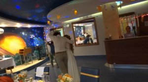 Море внутри меня, свадебный танец