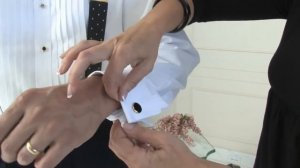 Как одевать запонки (французский манжет)