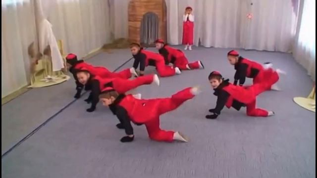 Танец "Жучков-паучков". смотреть онлайн