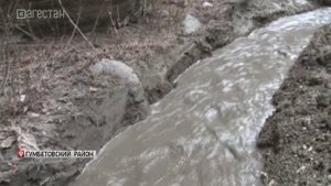 Жители с.Чирката расчищают поливной канал каждую весну