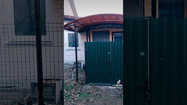 Навес двухскатный I Поликарбонат I Сотовый I Козырьки I Арочный навес