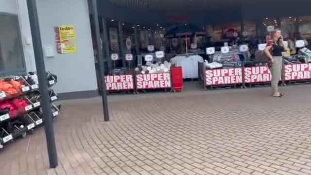 ЦЕНЫ на обувь в ГЕРМАНИИ! В поисках обуви для отпуска смотреть онлайн