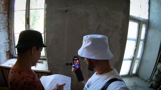 Устанавливаю фонтан в ресторане в личный кабинет. Авторская роспись.